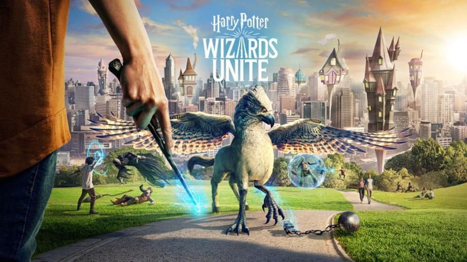 EE: Eyes peeled. Ears open. Wands ready. Play Harry Potter: Wizards Unite with free data all summer! Offer ends - 30th September 2019