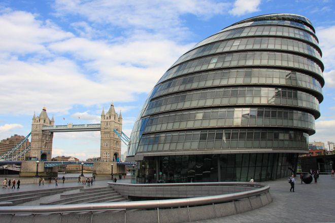 1155990268_LondonCityHall.jpg.4a9b25c9342a4404fa3fda2dd3d0ef9f.jpg