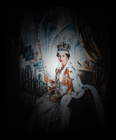 Vignette_Queen.jpg.45202429de78dcff15af4e25d65c213c.jpg